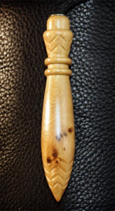 Pendule en Genévrier Cade